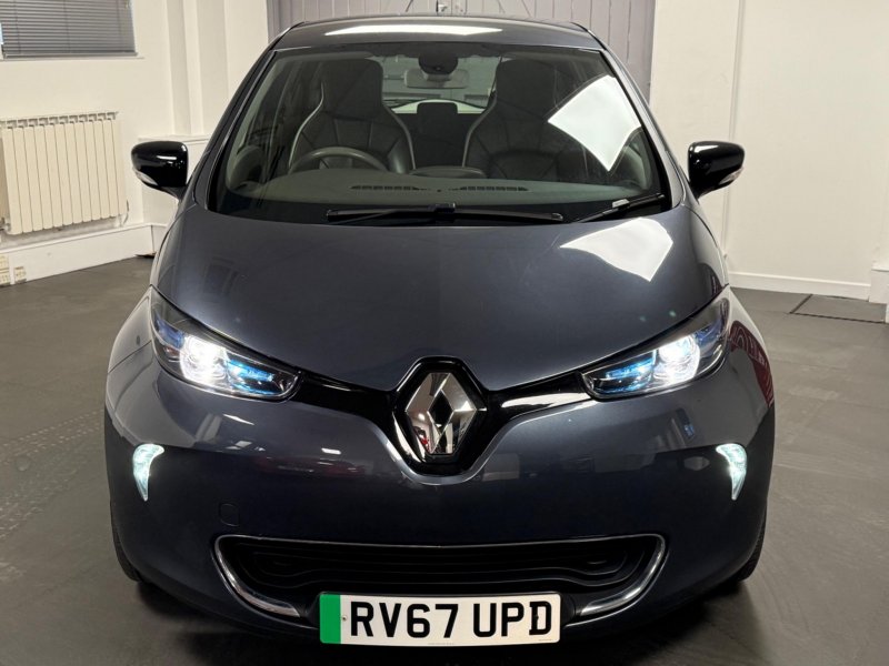 RENAULT ZOE